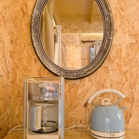 River Treehouse Domek alpejski Laganas