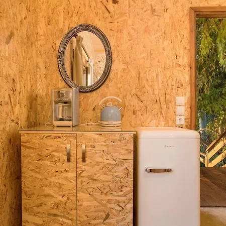 Domek alpejski River Treehouse *